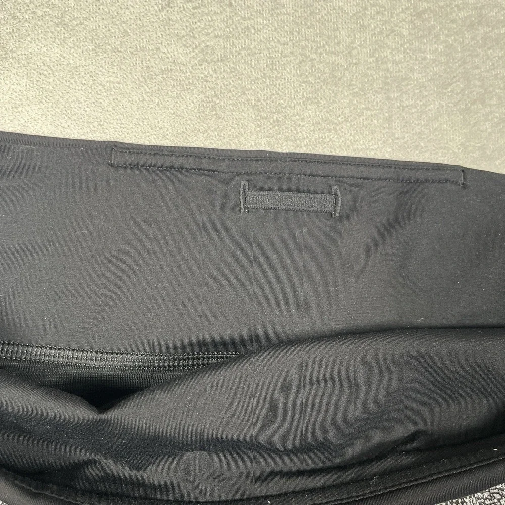 Lululemon Run Times Short Size 8 Sea Spray Alpine White Dark Chrome‎ Swift Ultra